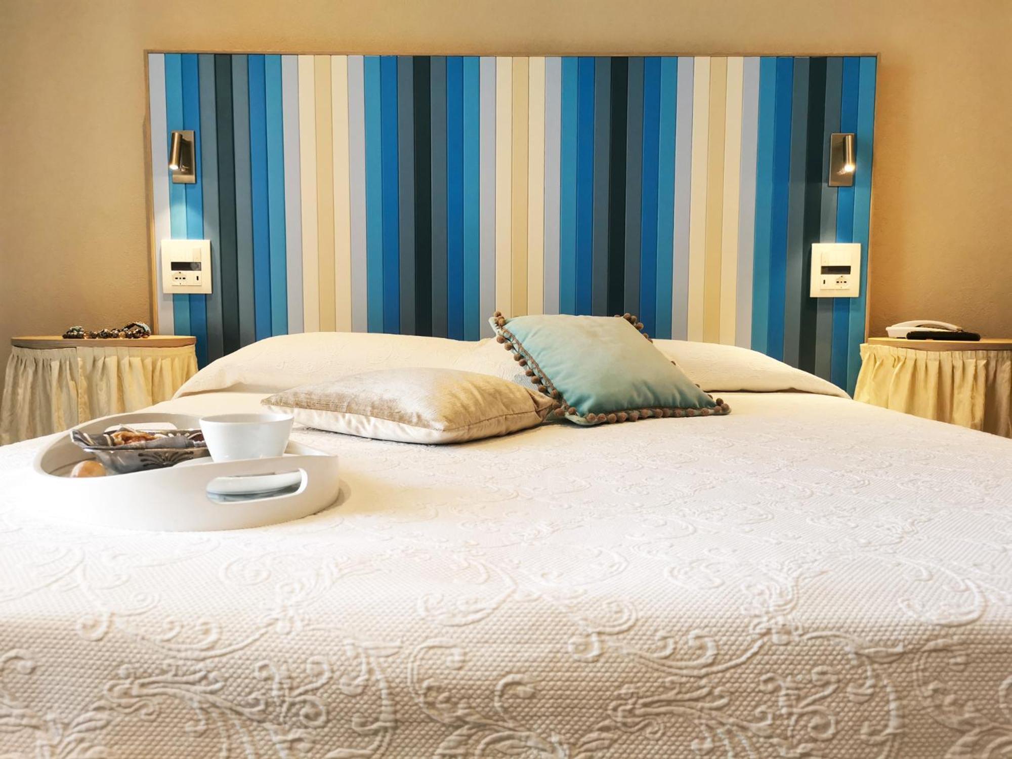 Hotel Alba Misano Adriatico Esterno foto
